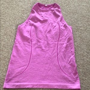❤️Lululemon Purple Tank size 4 ❤️